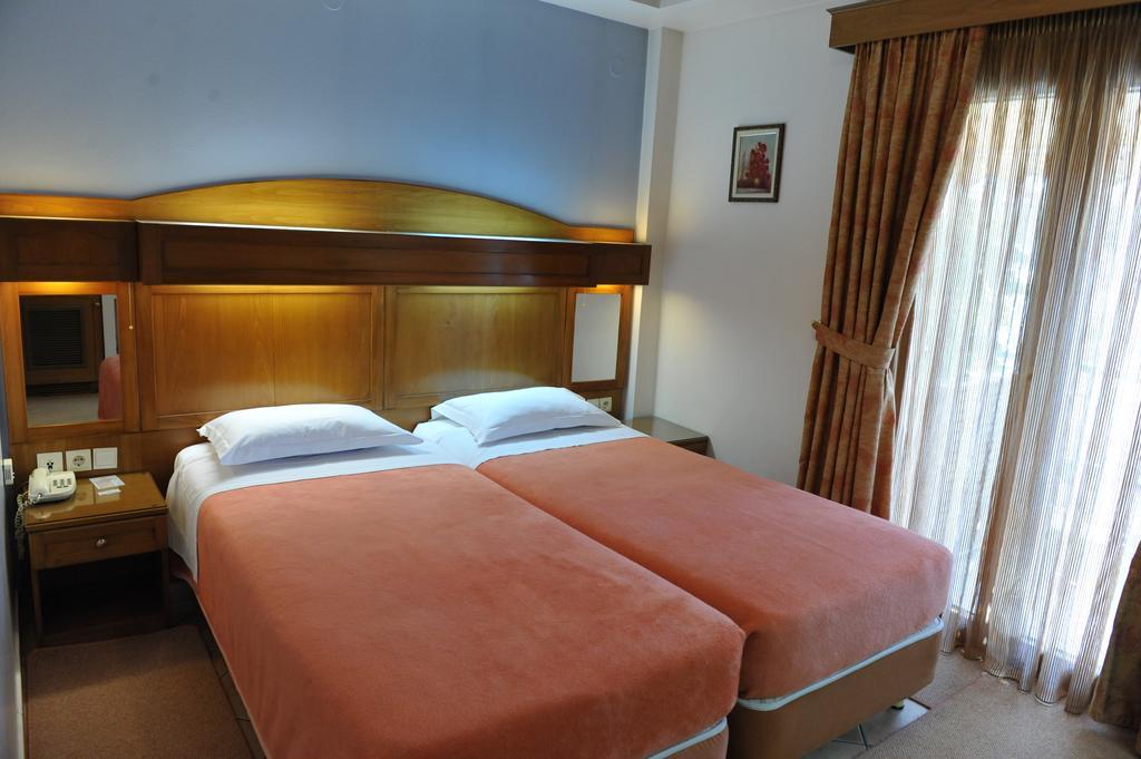 Hotel Katerina เอเธนส์ ภายนอก รูปภาพ