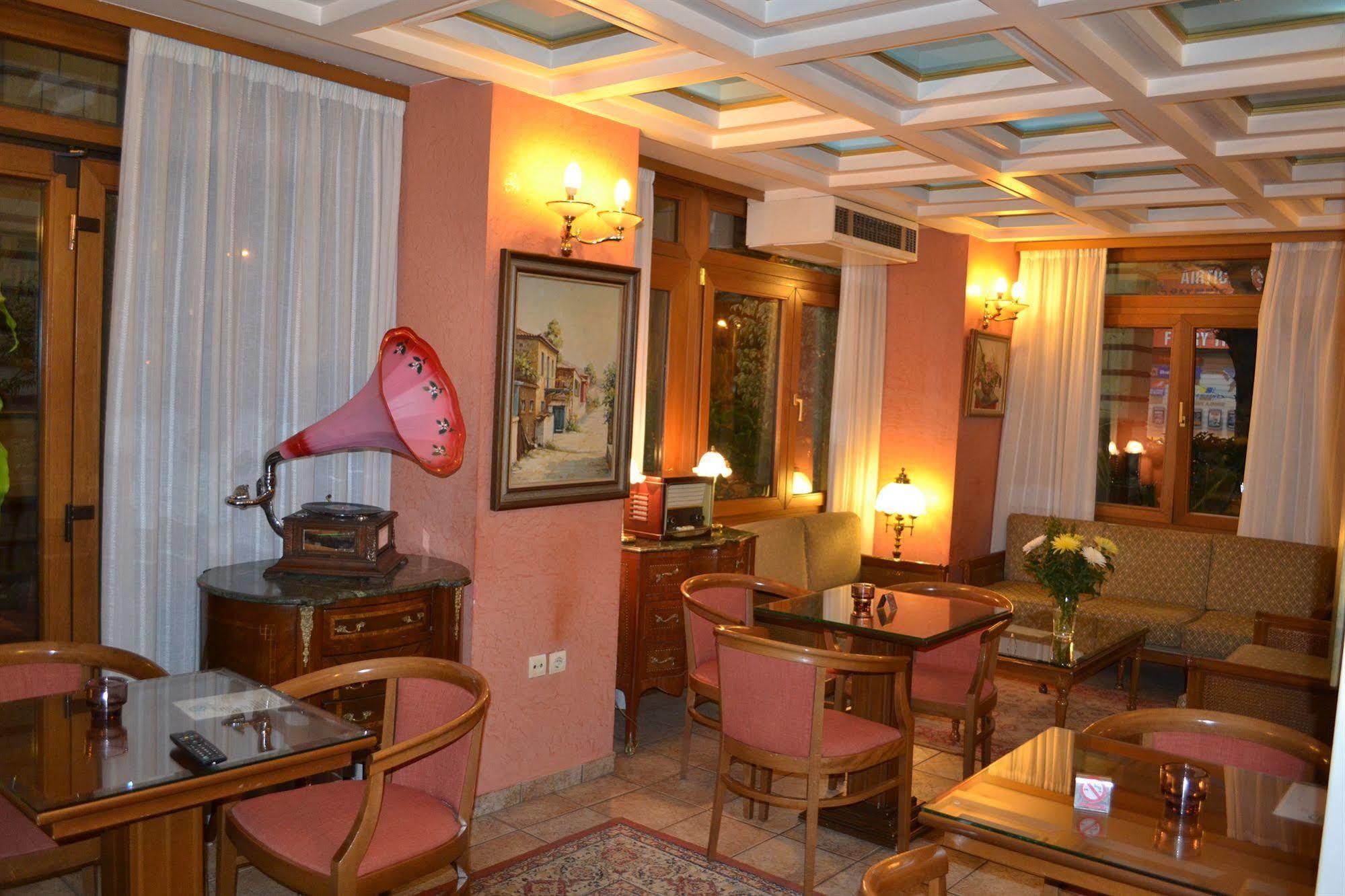 Hotel Katerina เอเธนส์ ภายนอก รูปภาพ